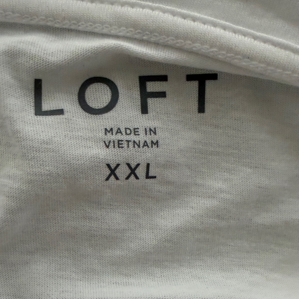 LOFT White Short Sleeve Top - Picture 2 of 3